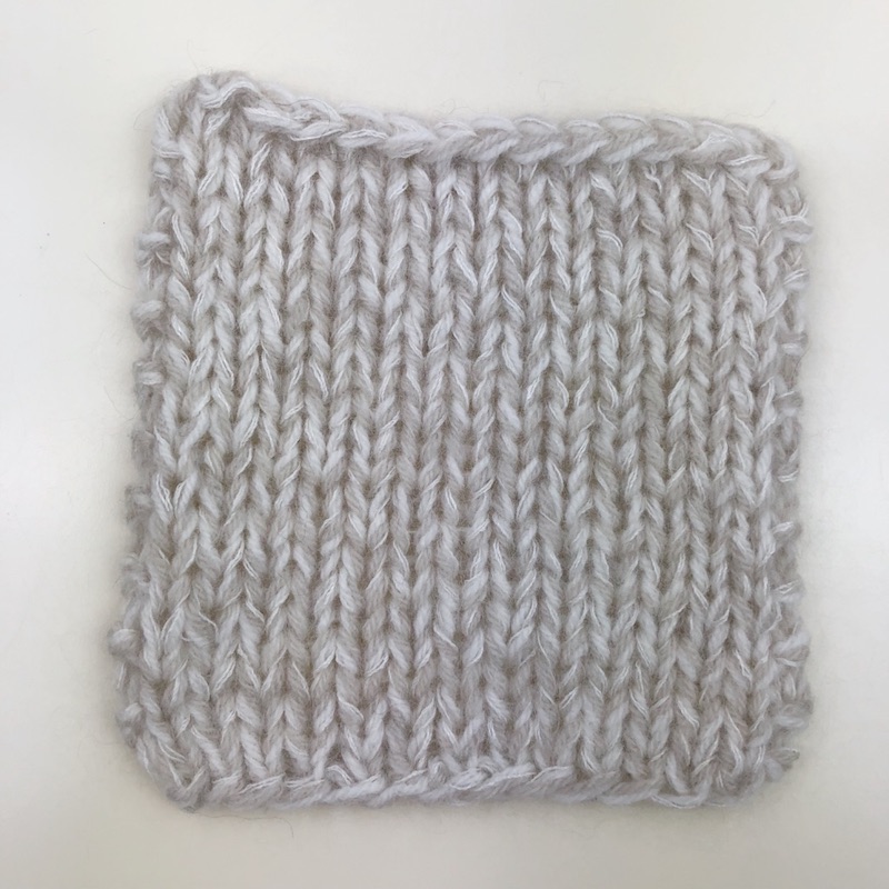 Meliert Stricken mit Lamana Como und Premia - beige