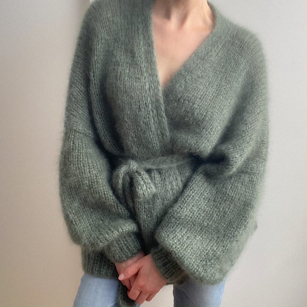 LOTILDA JONA Oversize Cardigan Mohair Strickanleitung Strickjacke stricken